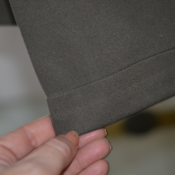 Ivy Crew Men's Dress  Pants 42x32  Pleats … - Picture 6 of 7